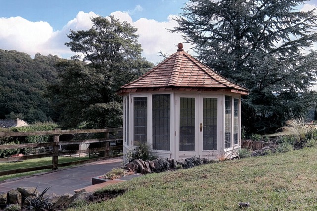 Insulated Summerhouses