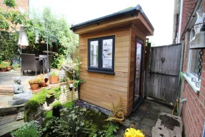 The smallest garden studio we have featured!