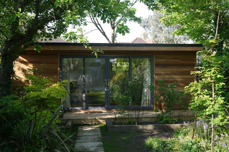 An outdoor room enhances a garden