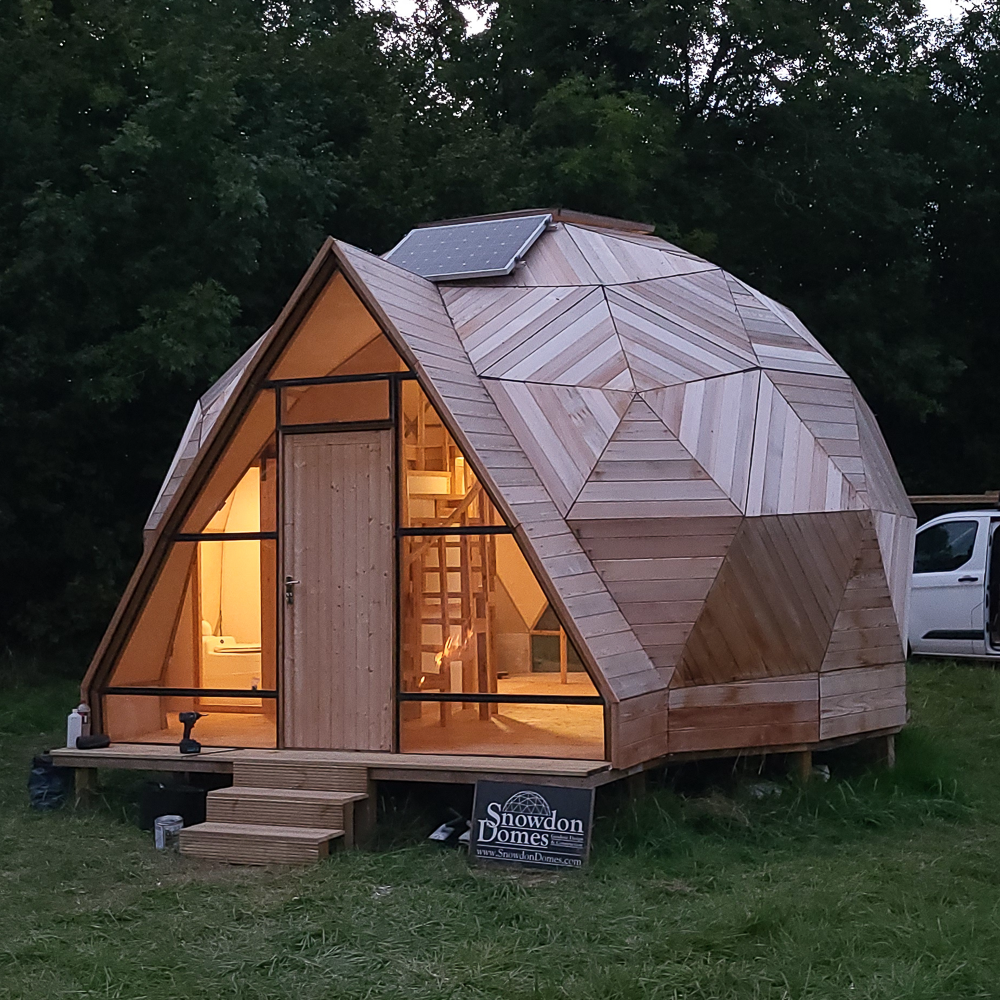 Timber geodesic garden room by Snowdon Domes