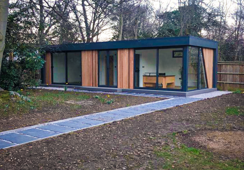 Multi-room garden room by Swift