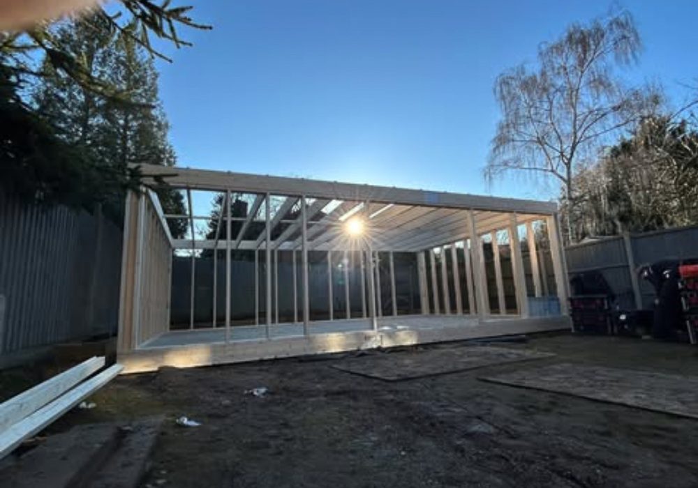 The frame is up within hours of the installation team arriving on-site