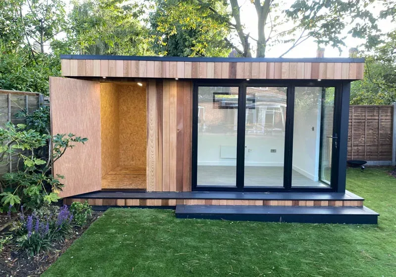 Outdoor office with shed by Garden Spaces