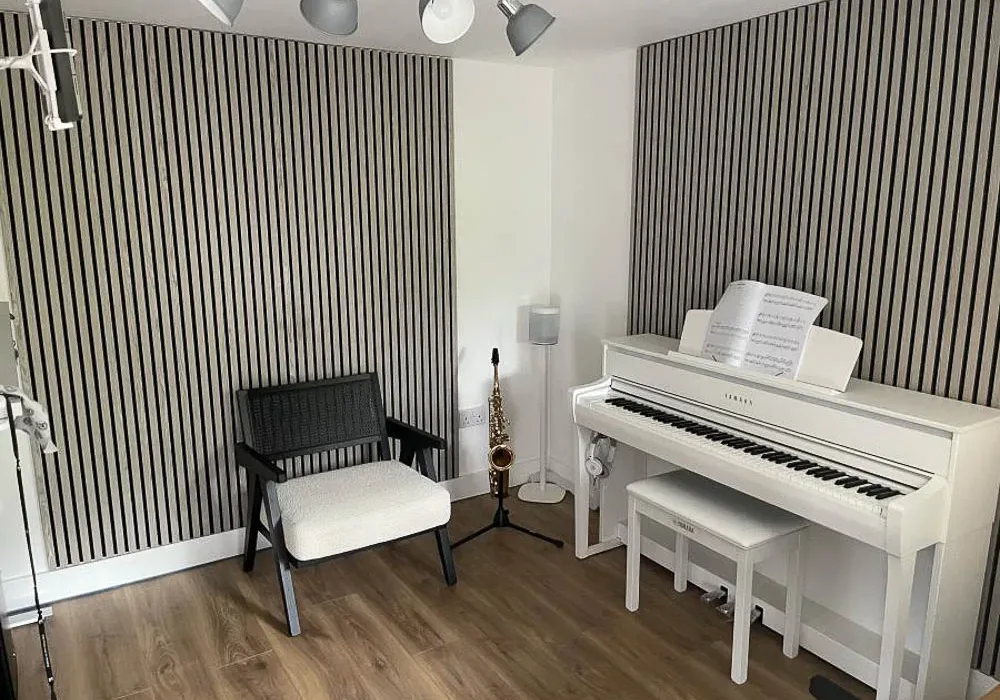 Garden Spaces soundproof music room interior