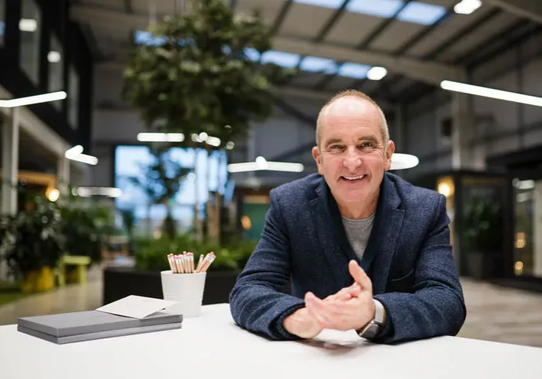 Kevin McCloud teams up with Green Retreats