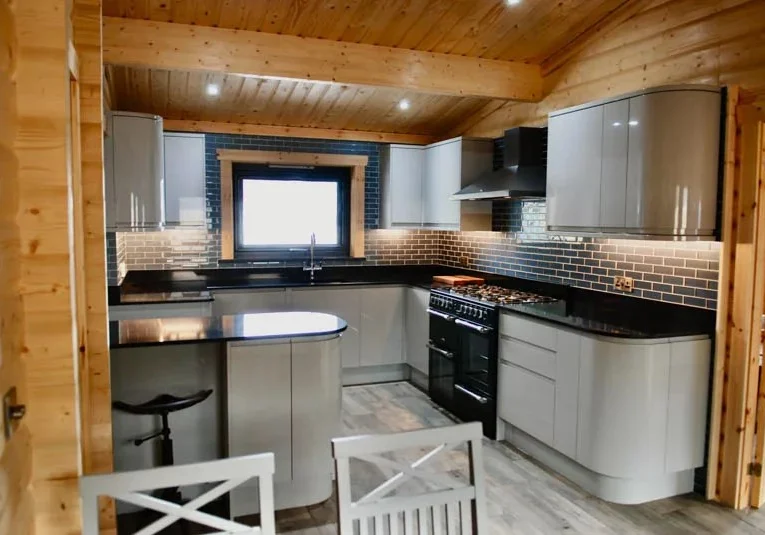 Log cabin home by Norwegian Log