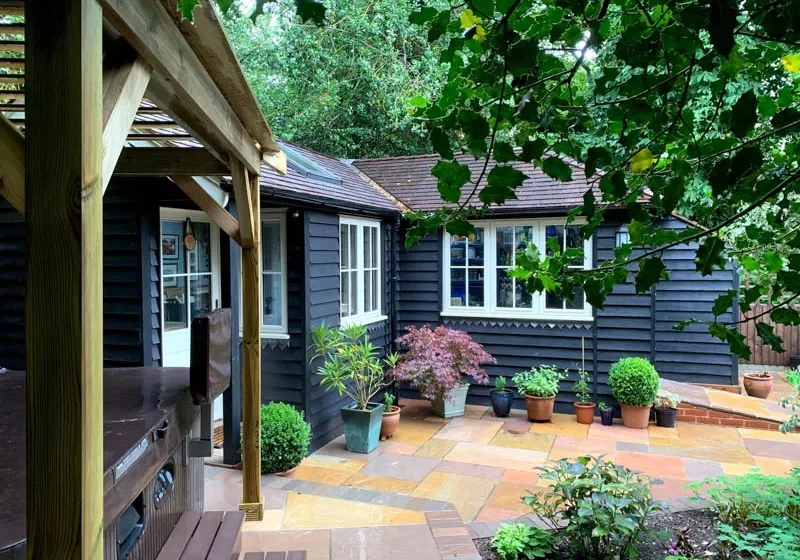 Made to measure garden rooms